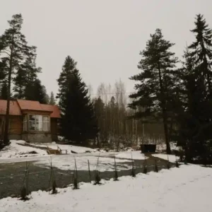 Номер (Дом с 4 спальнями) Бусалоффка