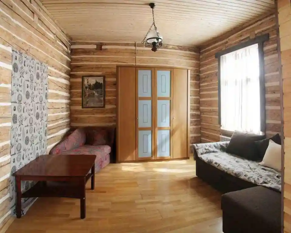 Апартаменты Log cabin in the center