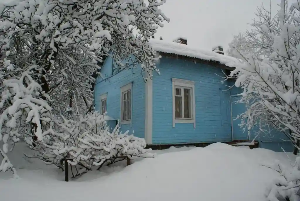 Уютный дом с садом